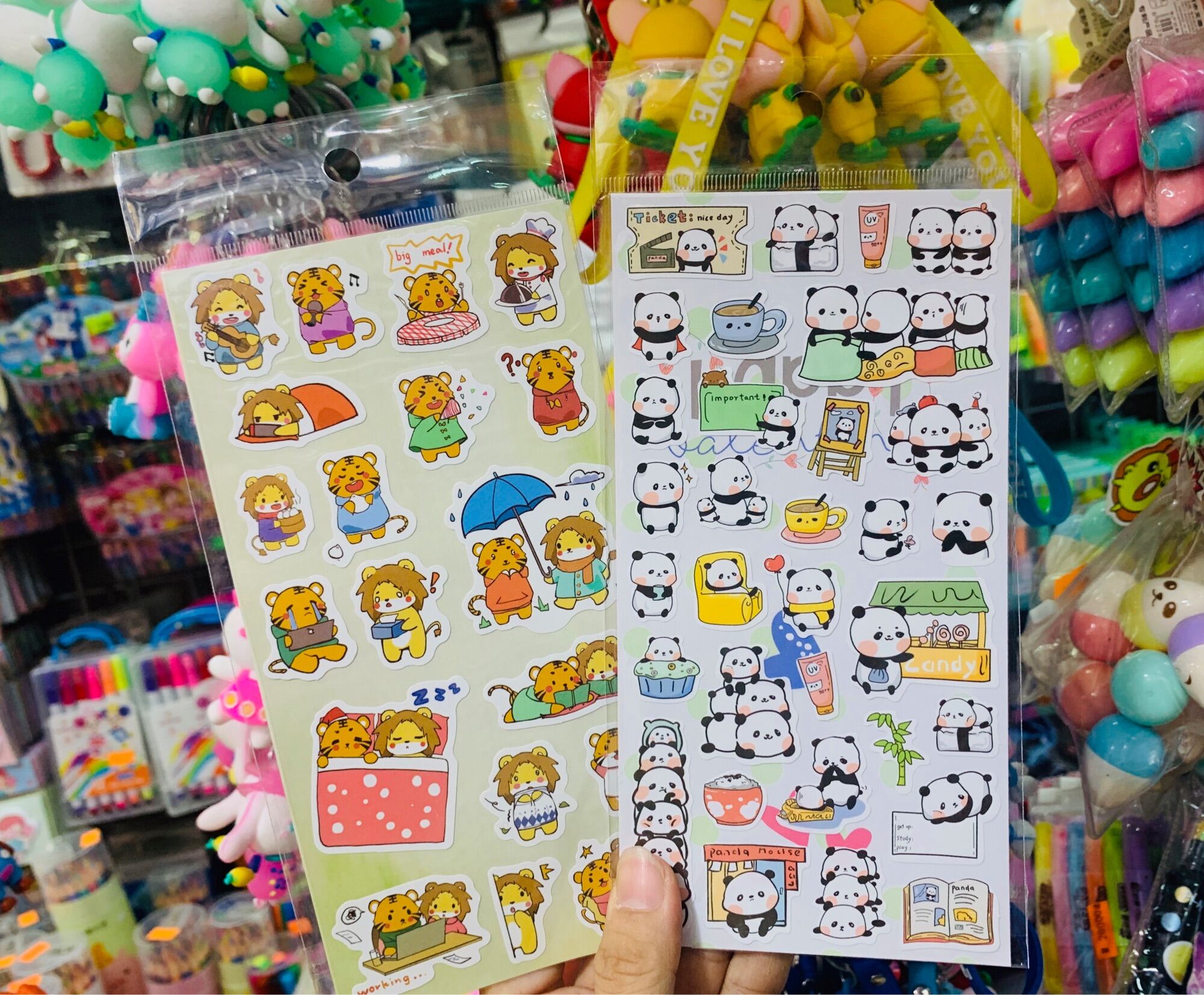 [MUA 2 GIẢM 5%][HCM]Sticker thú cute nhiều mẫu 7k/1 tấm