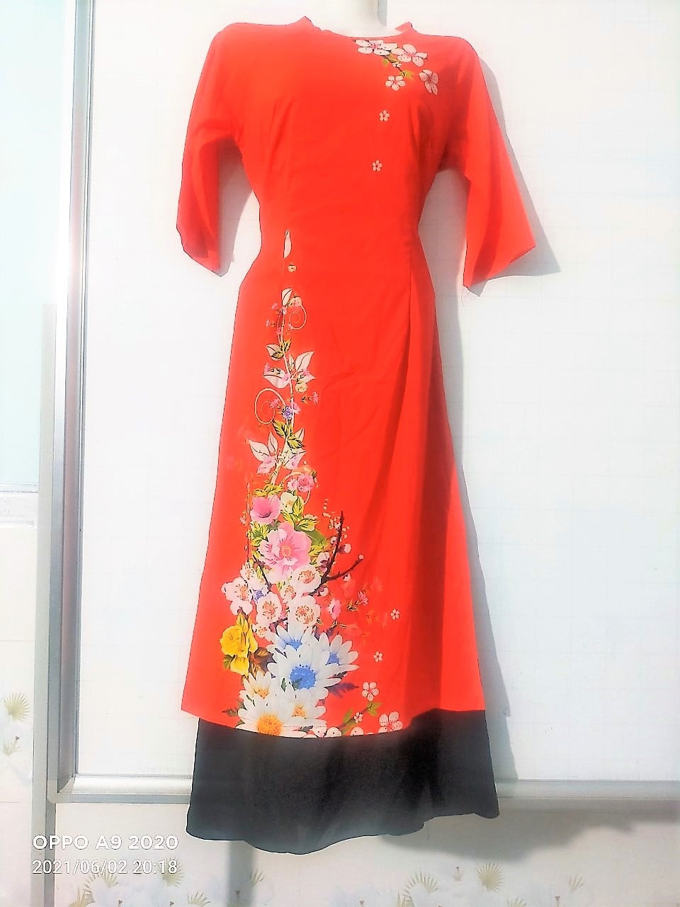 ÁO DÀI TRUYỀN THỐNG ( THANH LÝ)