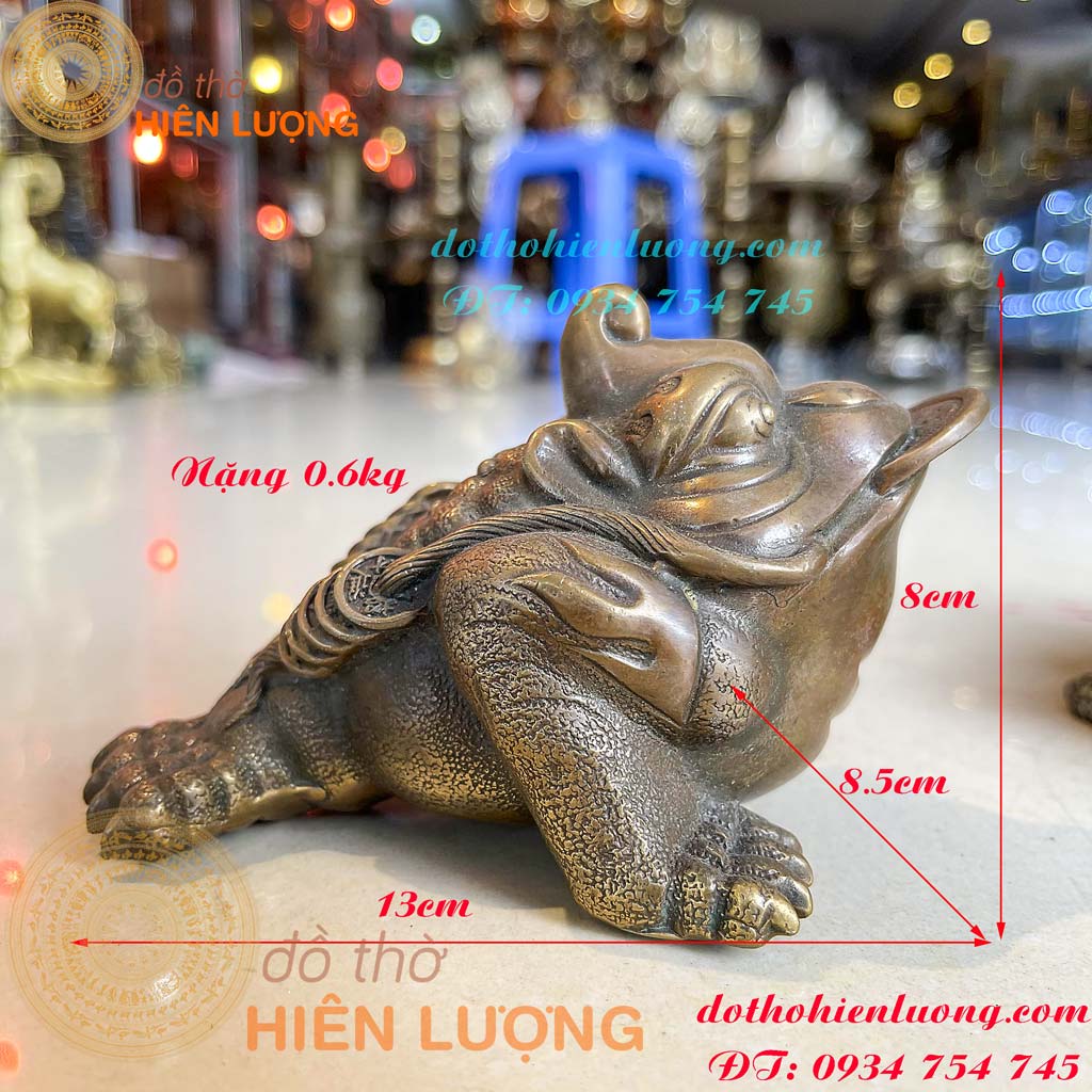 Cóc 3 Chân Bằng Đồng Màu Nâu Giả Cổ Cõng Xâu Đồng xu Để Két Và Bàn Thờ Thần Tài - Thiềm Thừ Bằng Đồng