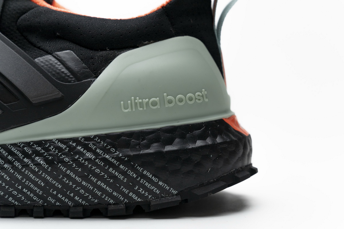 Giày Ultra Boost Guard Core Black Green Tint