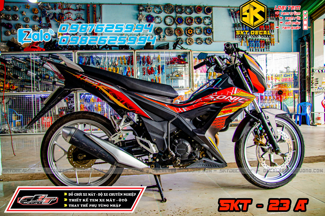 tem trùm sonic đỏ đen chỉ hoa văn