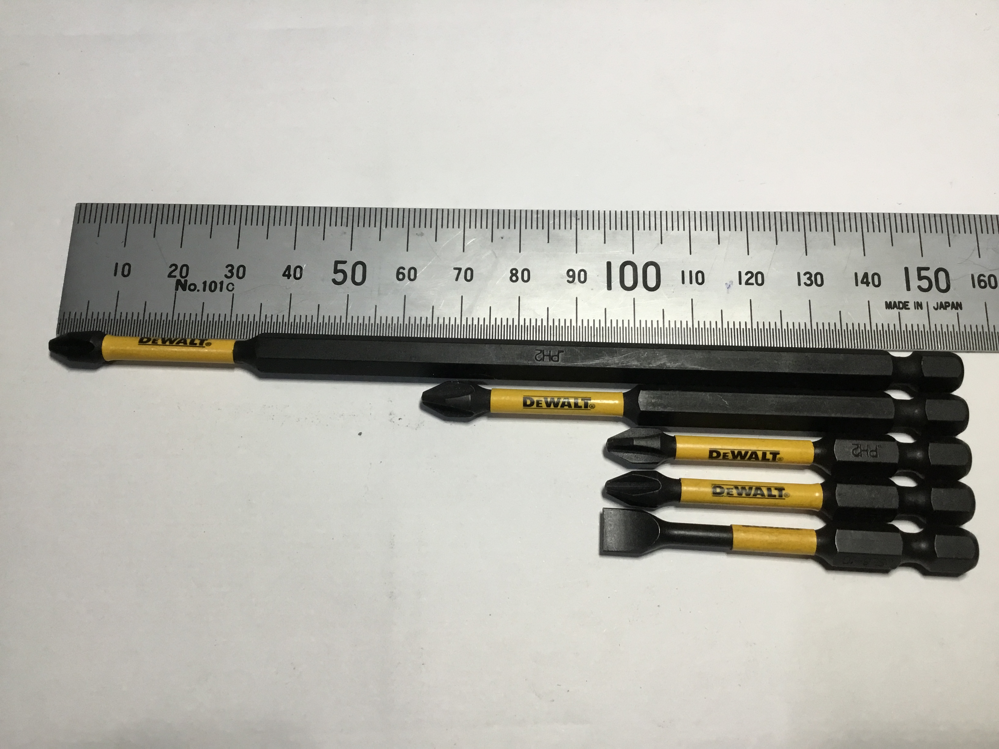 [HCM]Bộ 5 Mũi Vít DeWalt Có Từ Ph2 Nhập