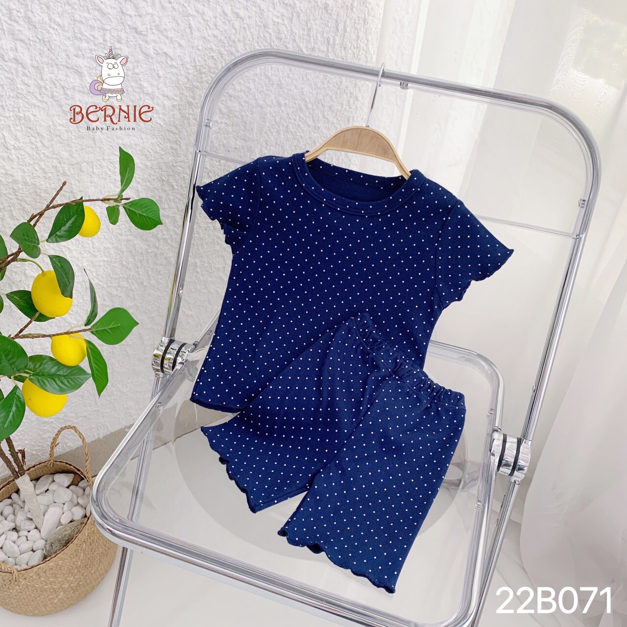 Sét bộ chấm bi bèo xinh cho bé gái
