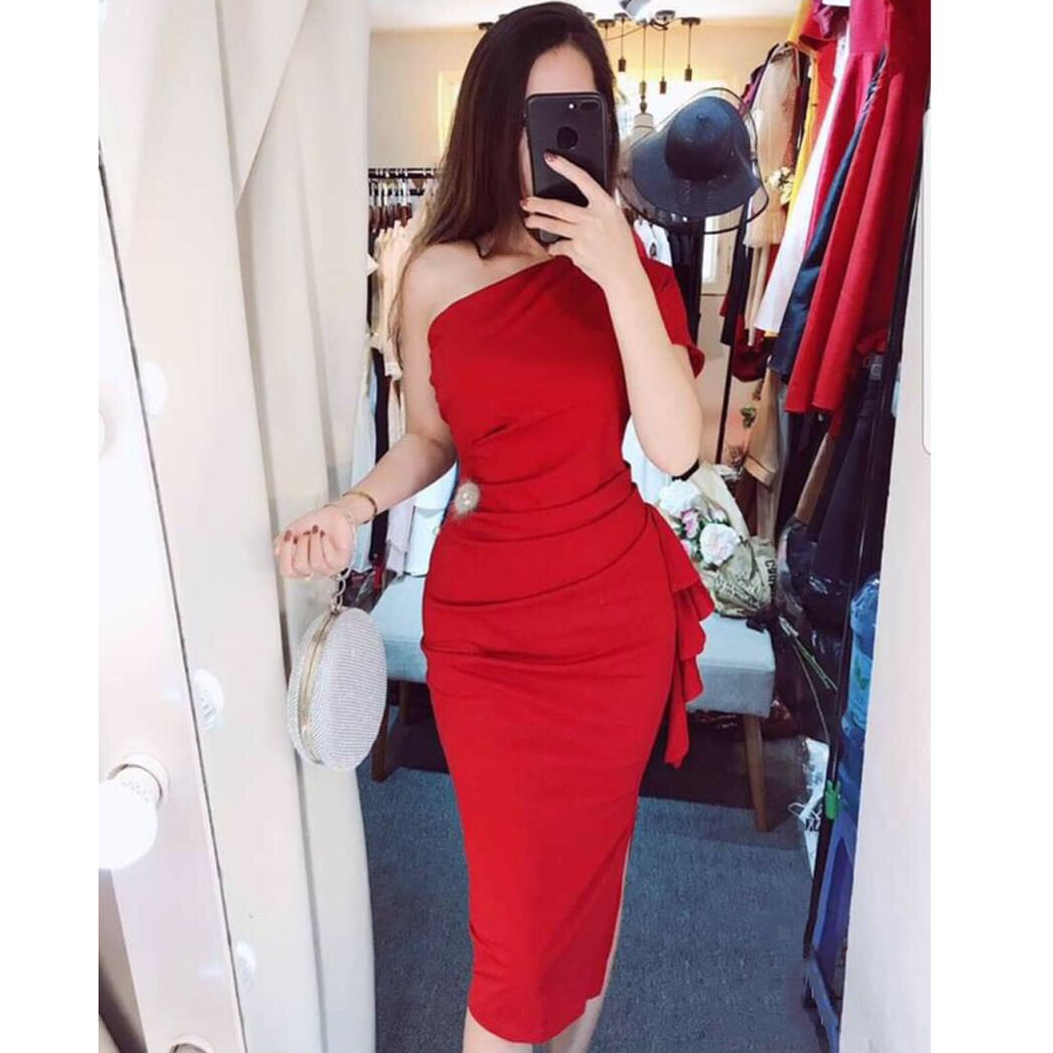 Đầm ôm lệch vai, đầm body kèm phụ kiện