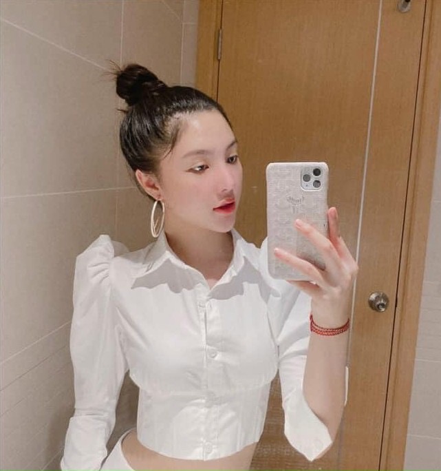[HCM]Áo Sơ Mi Croptop Vai Phồng tay Dài CLASSIC (TRẮNG)