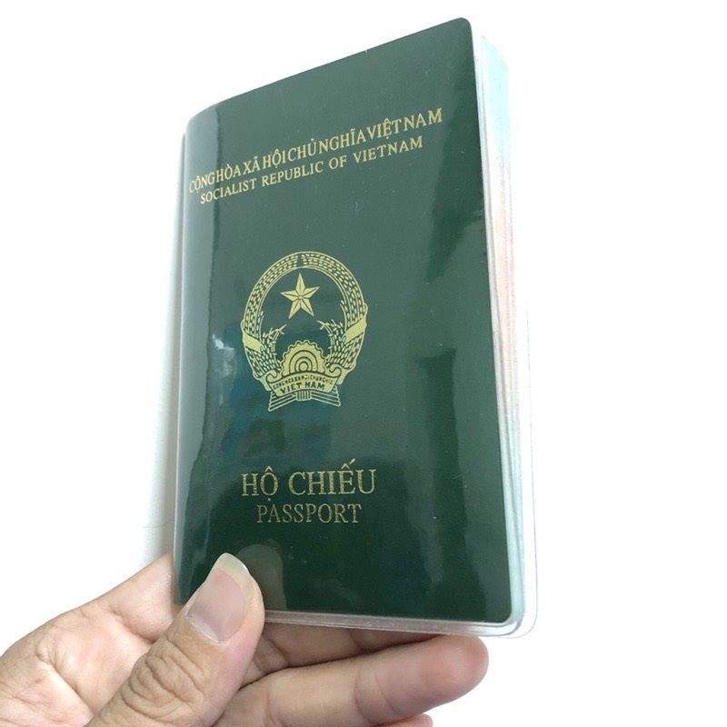 Vỏ Bọc Hộ Chiếu  Trong Suốt Bao Đựng Passport Nhựa PVC- THẻ CCCD