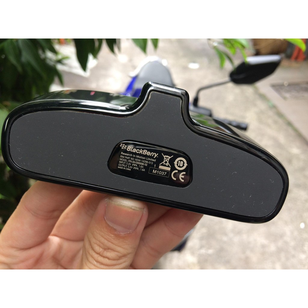 Dock sạc Blackberry 9800