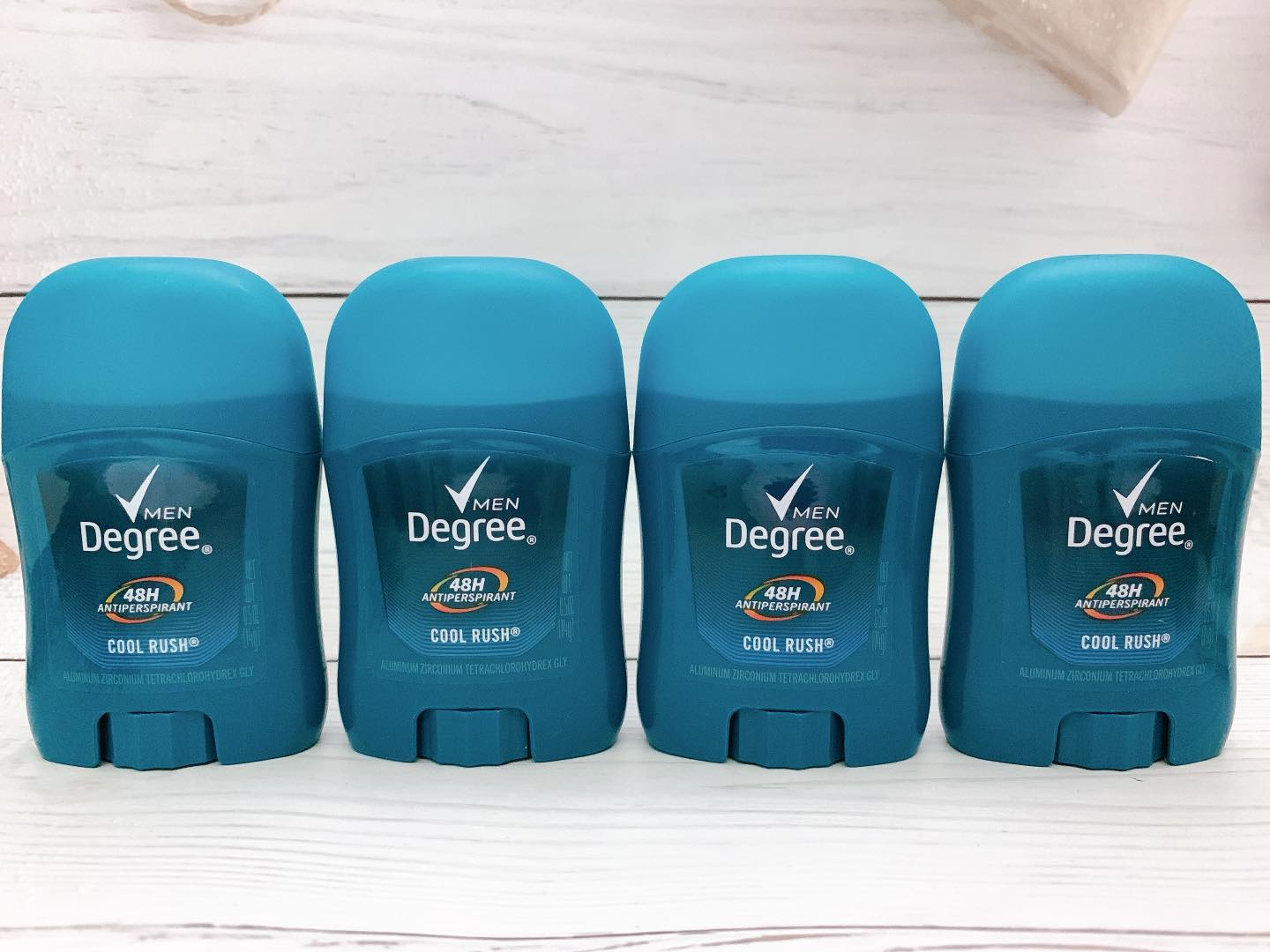 Lăn khử mùi nam Degree Men 14g