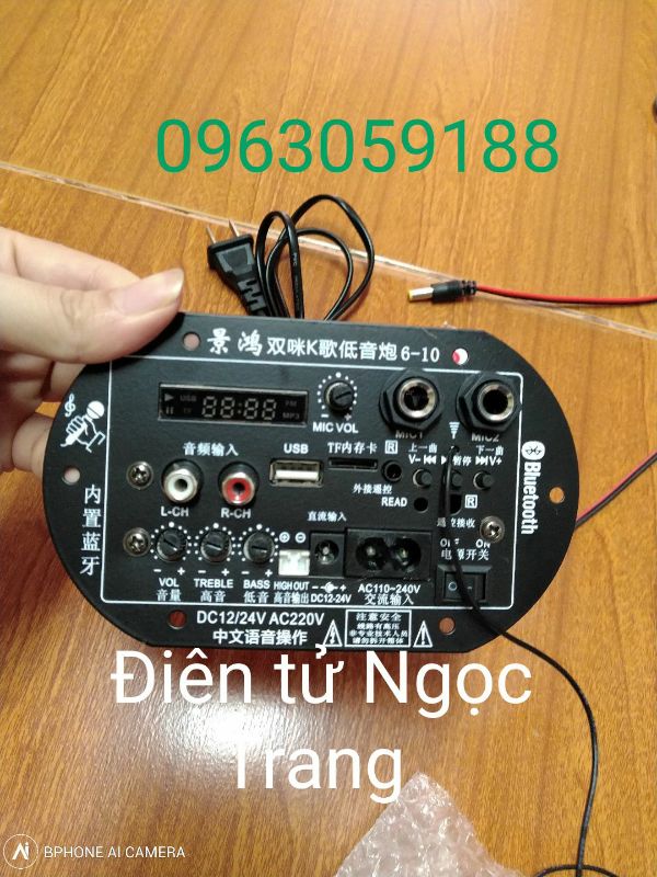 Mach Loa Crown Có Bluetooth Hiện thị Số