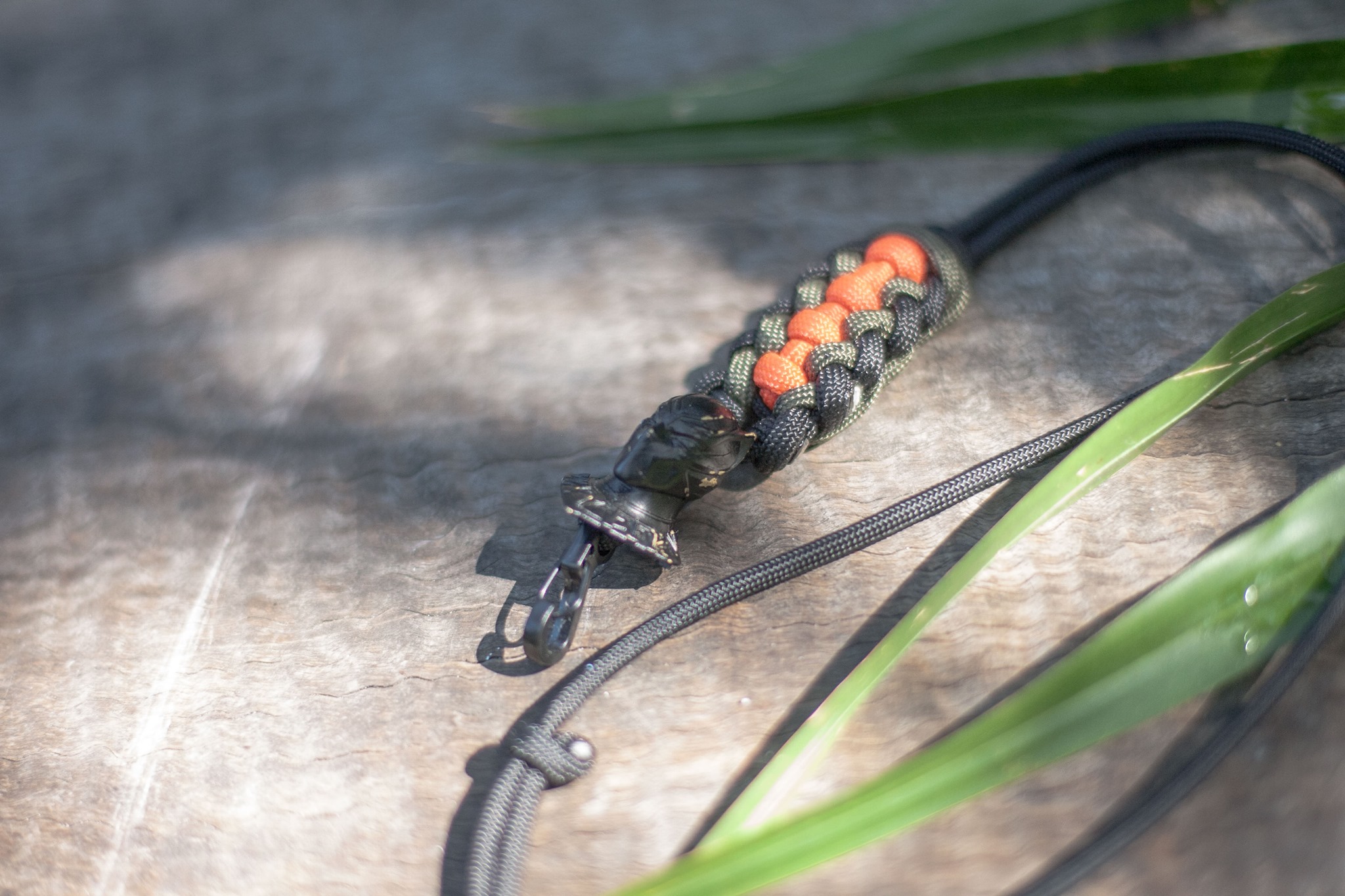 Móc Paracord Đan Vòng Tay Sinh Tồn