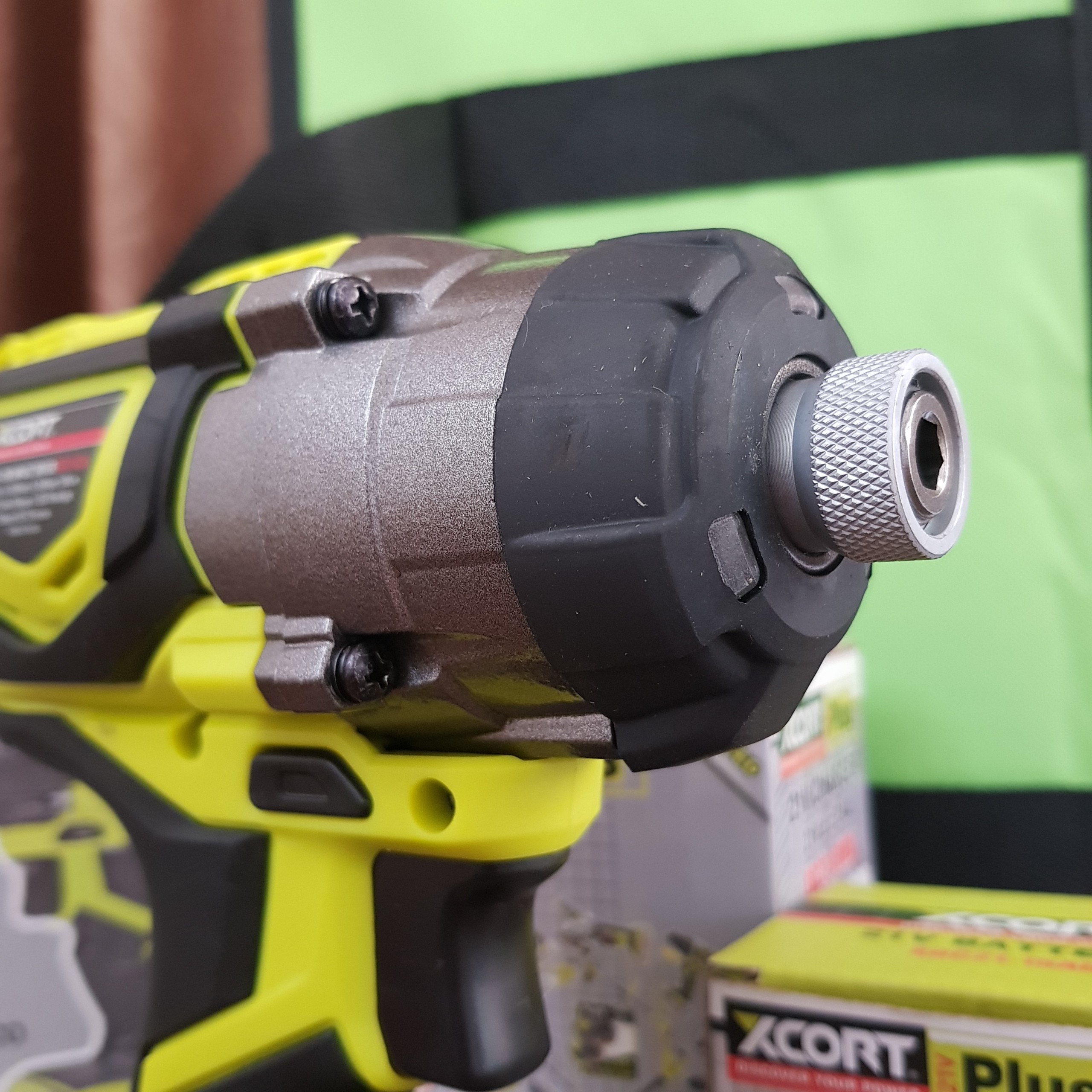 Máy vặn vít dùng pin-Máy vặn vít XCORT 20V MAX [CHÍNH HÃNG]