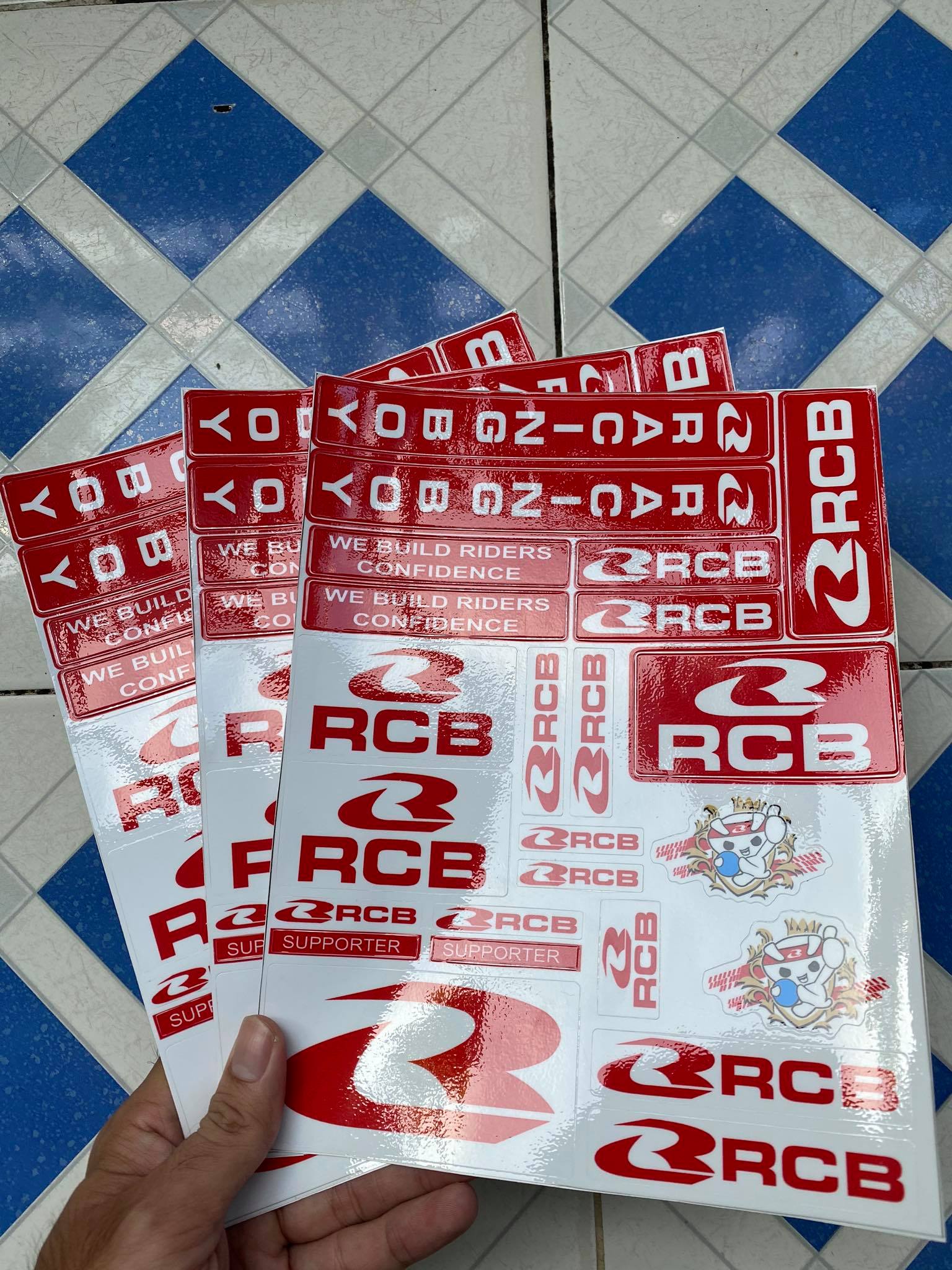 [HCM]TEM LOGO RCB RACING TRẮNG ĐỎ
