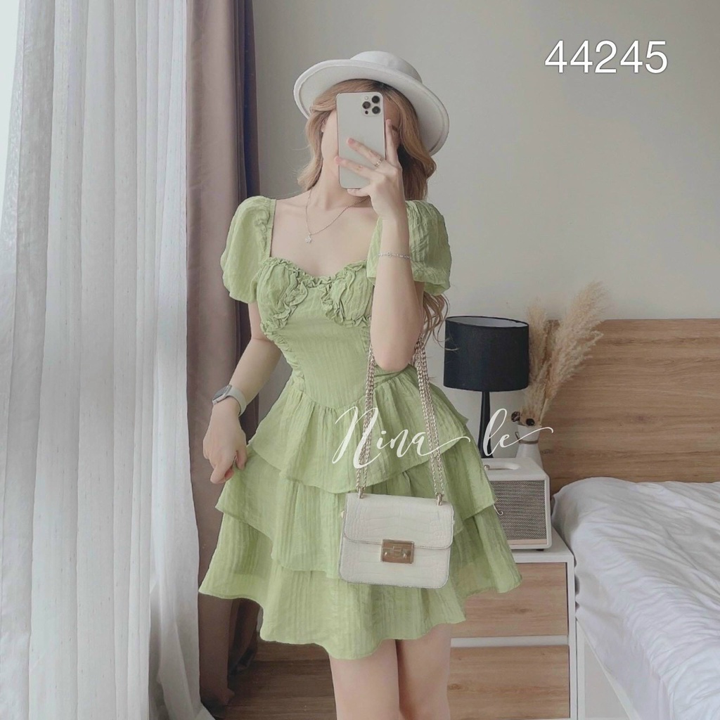 đầm lụa tầng bo eo kiểu cổ vuông ngắn tay DUTIEC30