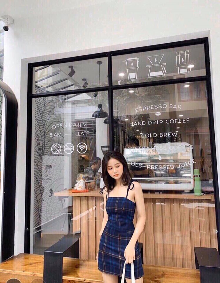 Đầm caro 2 dây - Hình thật