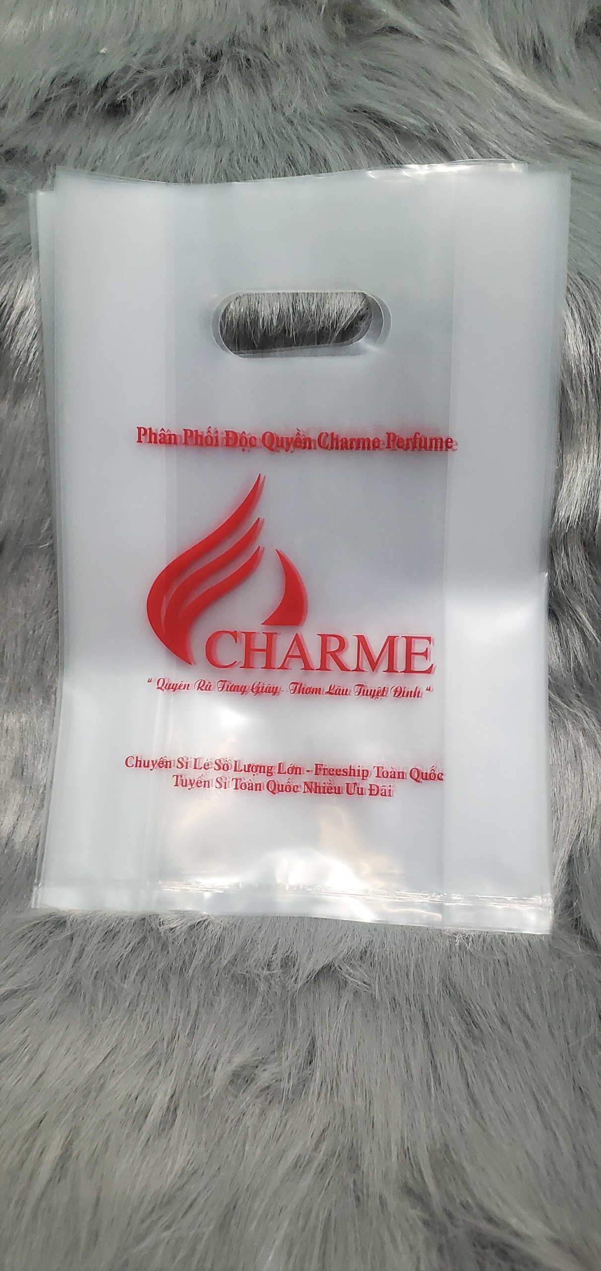 Bọc đựng nước hoa c.h.a.m.e ( 10cái)