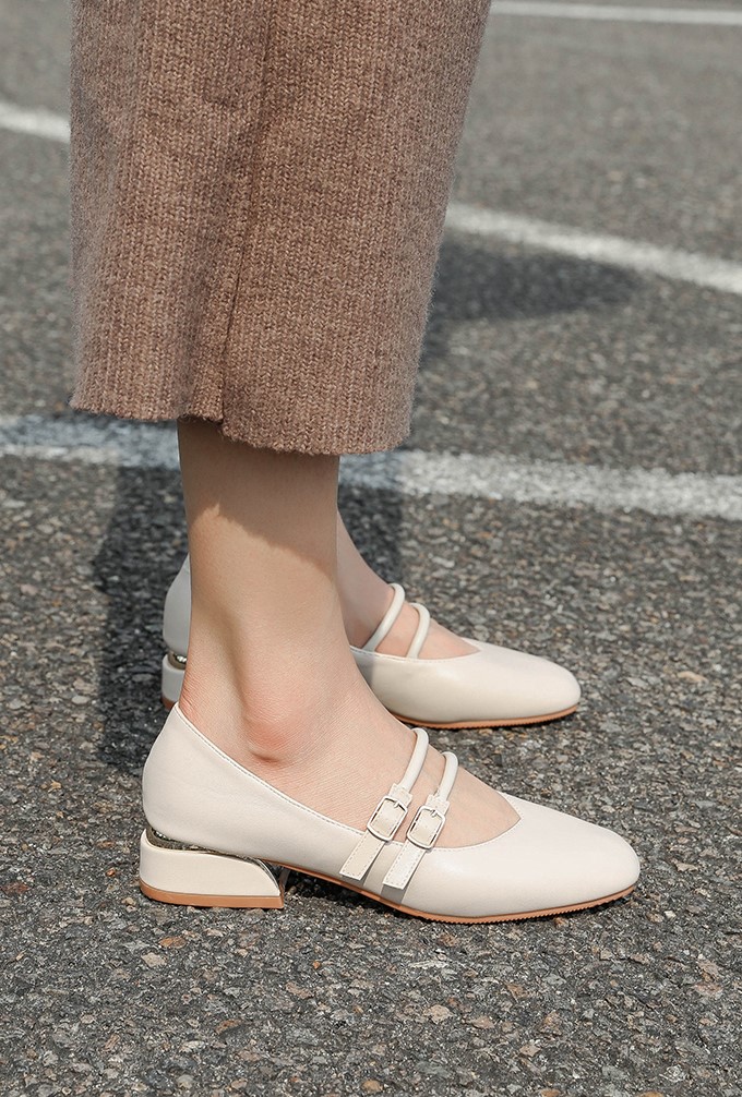 Giầy da nữ mũi tròn quai ngang - G075