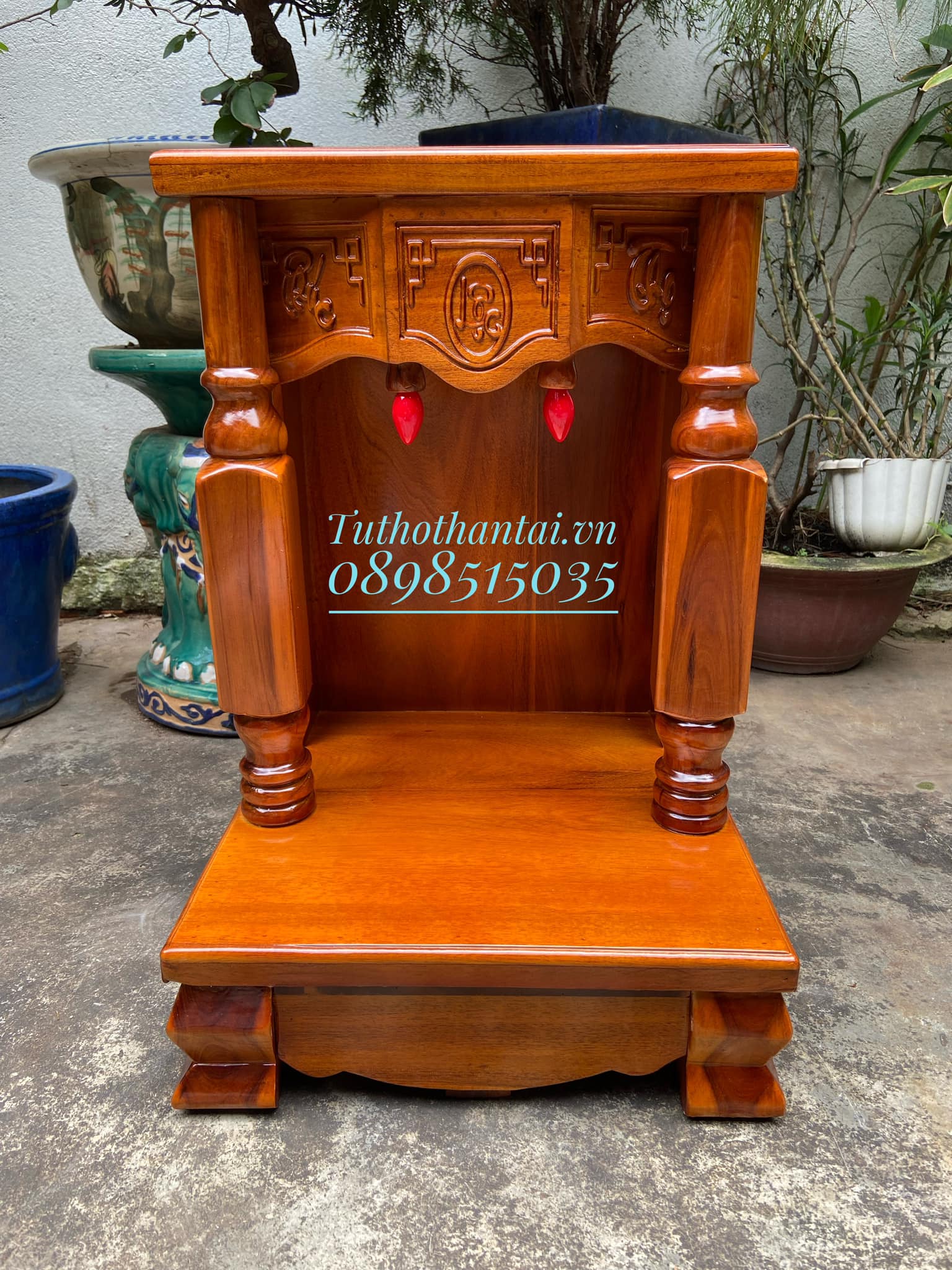 Bàn thờ thần tài cột vuông 40 X 60cm