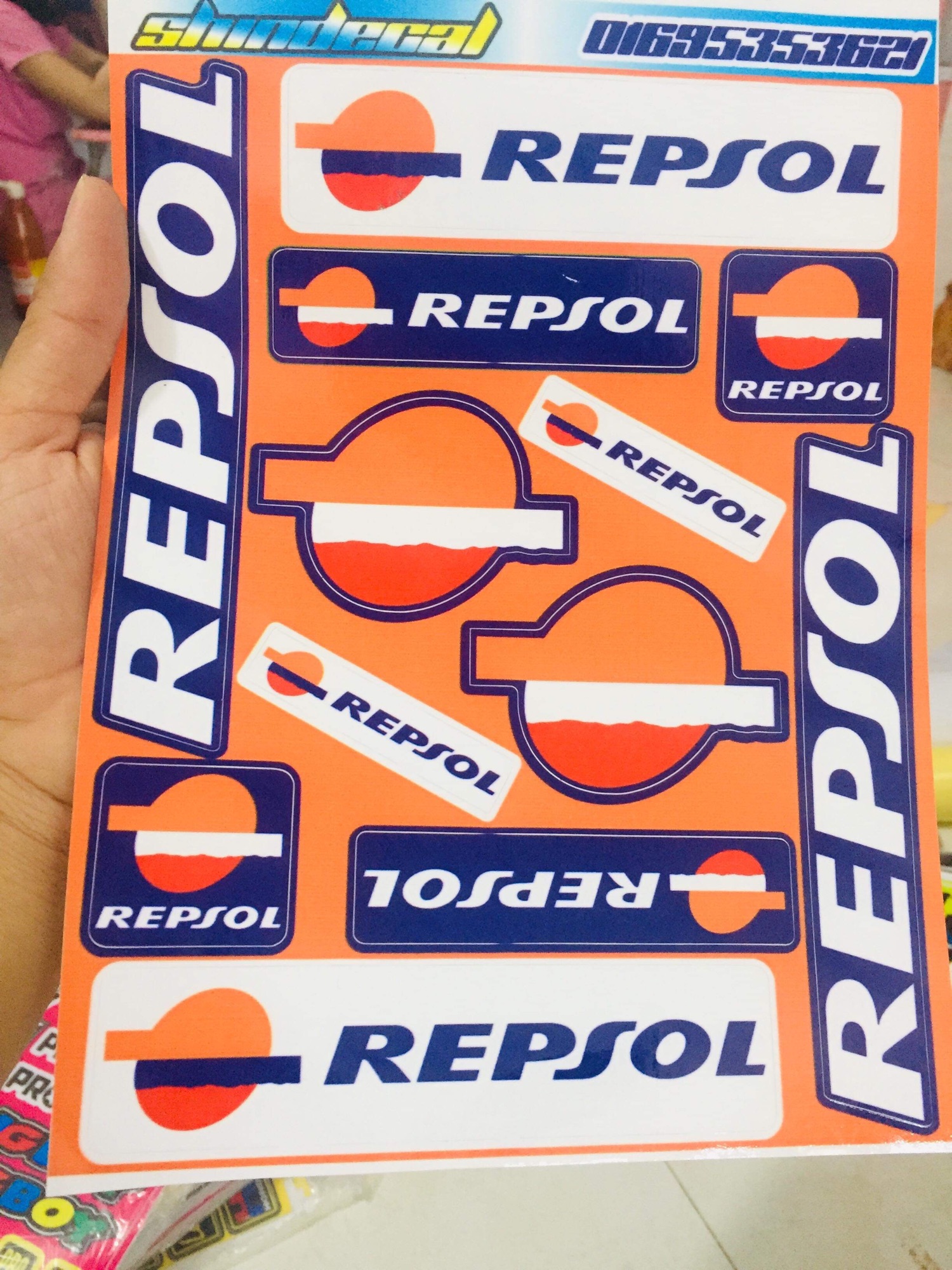 Bộ tem logo Repsol kích thước A4