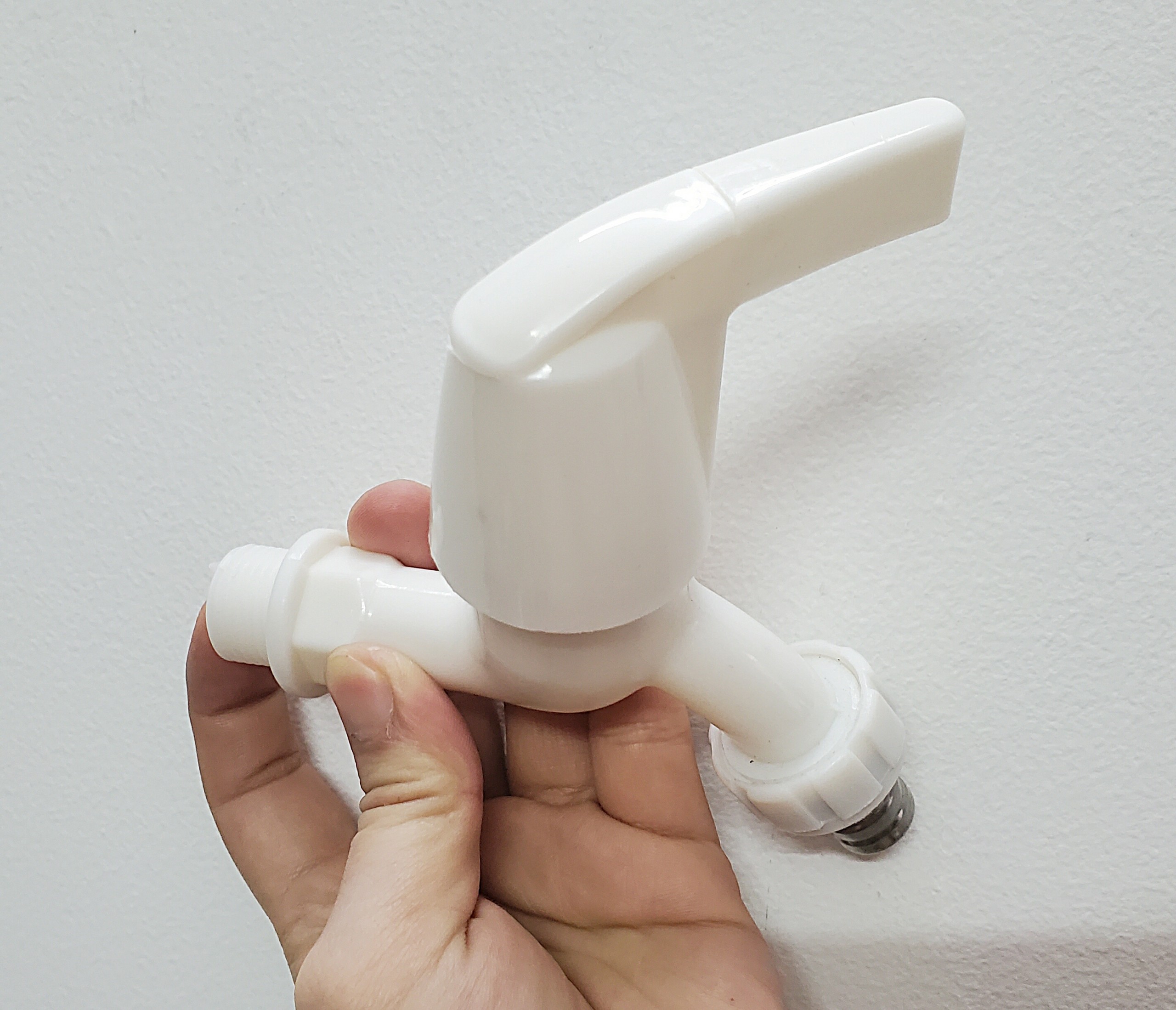 [HCM]Vòi hồ nhựa mỏ inox - phi 21