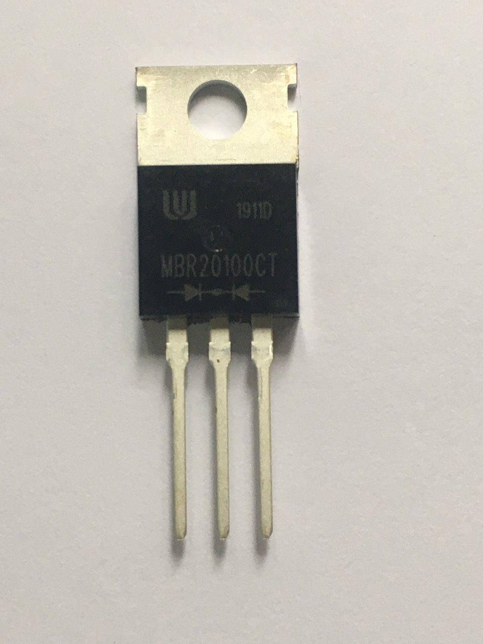 Đi ốt Diode Schottky MBR20100CT 20A 100V-TO220
