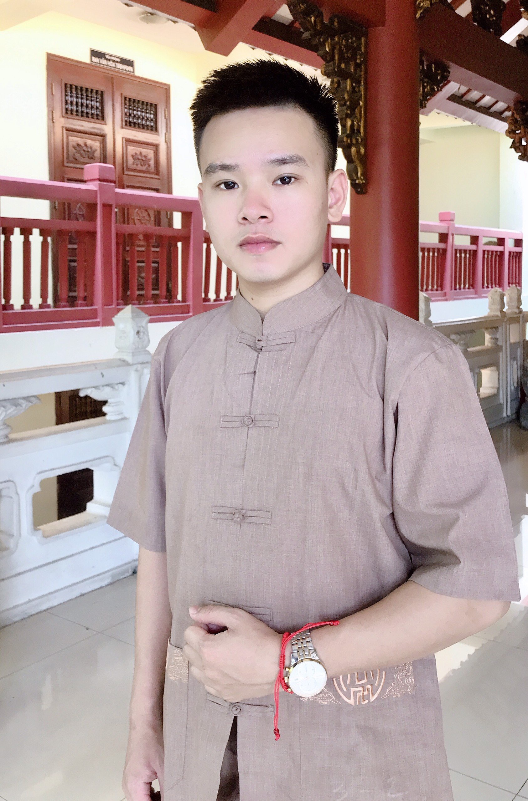 Đồ Lam Nam Đi Chùa - Lãnh Tụ Cọc Tay