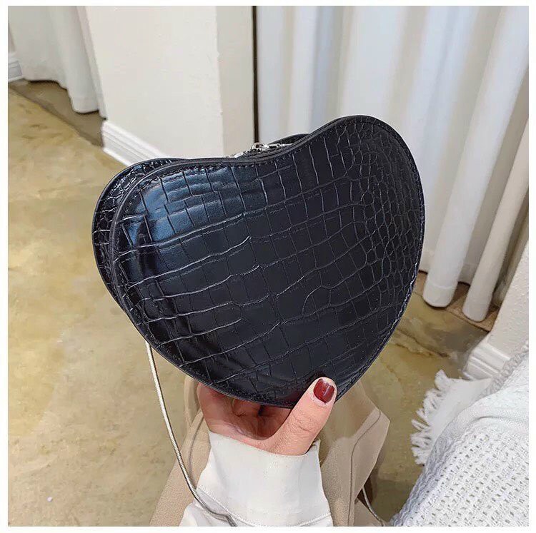 TÚI ĐEO CHÉO TRÁI TIM MINI DA RẮN CỰC ĐẸP-TUIG01 SP