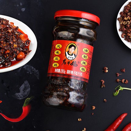 Ớt trưng dầu Laoganma vị tàu xì 280gr