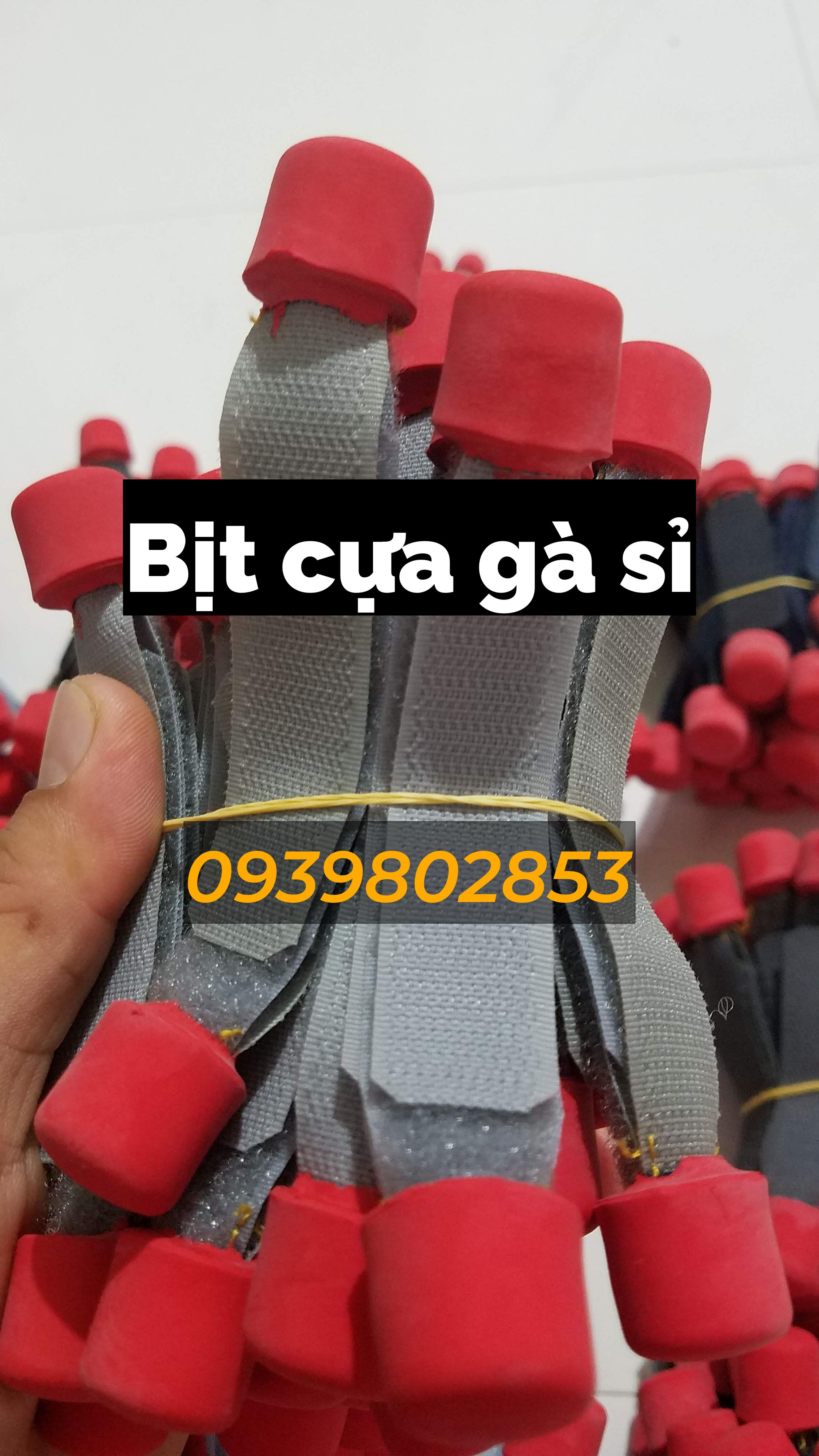 Bịt cựa gà giá rẻ (1 bộ 4 cái)