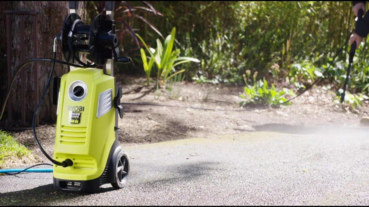 Máy rửa xe cao áp Ryobi 2000w 2200psi RPW150-G