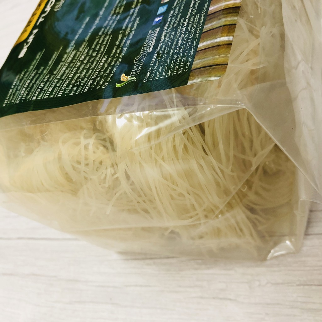Bún hữu cơ VietSuisse (túi 15 gói x 70g)