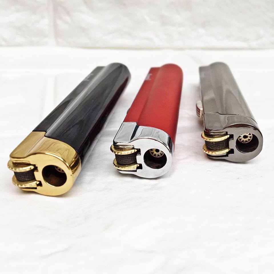 (HOT HOT) BẬT LỬA KHÒ AOMAI 228, GAS ĐÁ RÃNH TAY