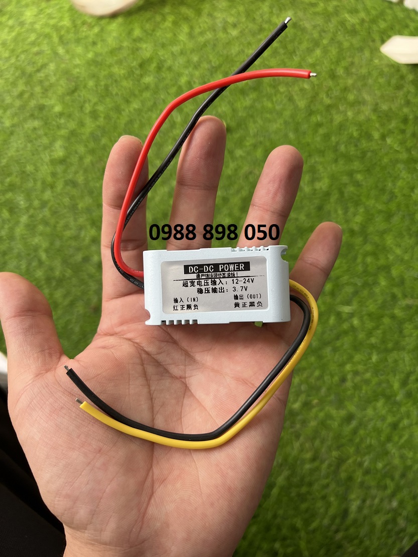 Bộ chuyển đổi điện nguồn dc từ 12v sang 3.7v