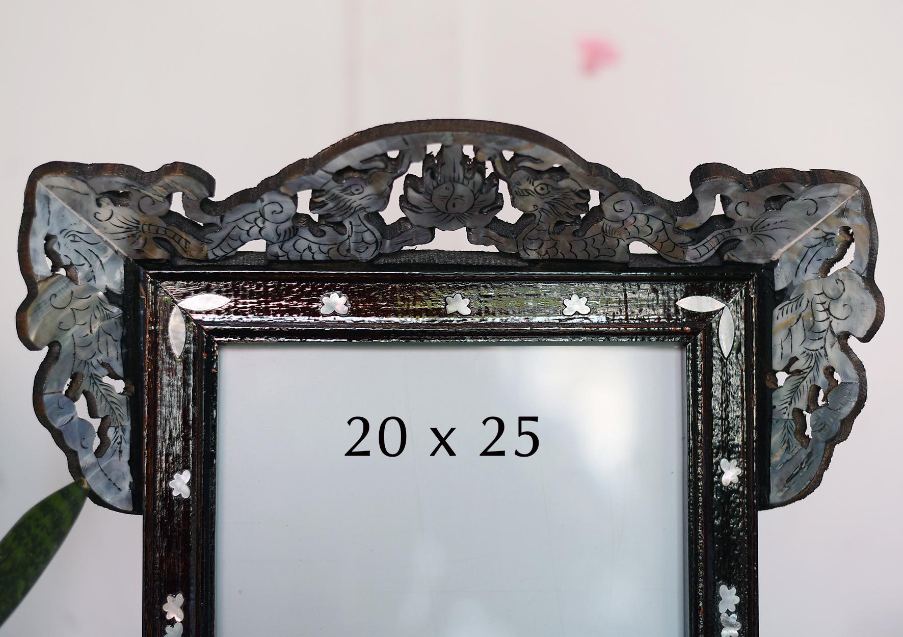 KHUNG HÌNH THỜ GỖ TRÀM 20X25