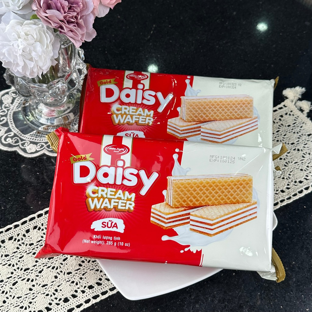 Bánh Gold Daisy kem xốp sữa 285g Hữu Nghị