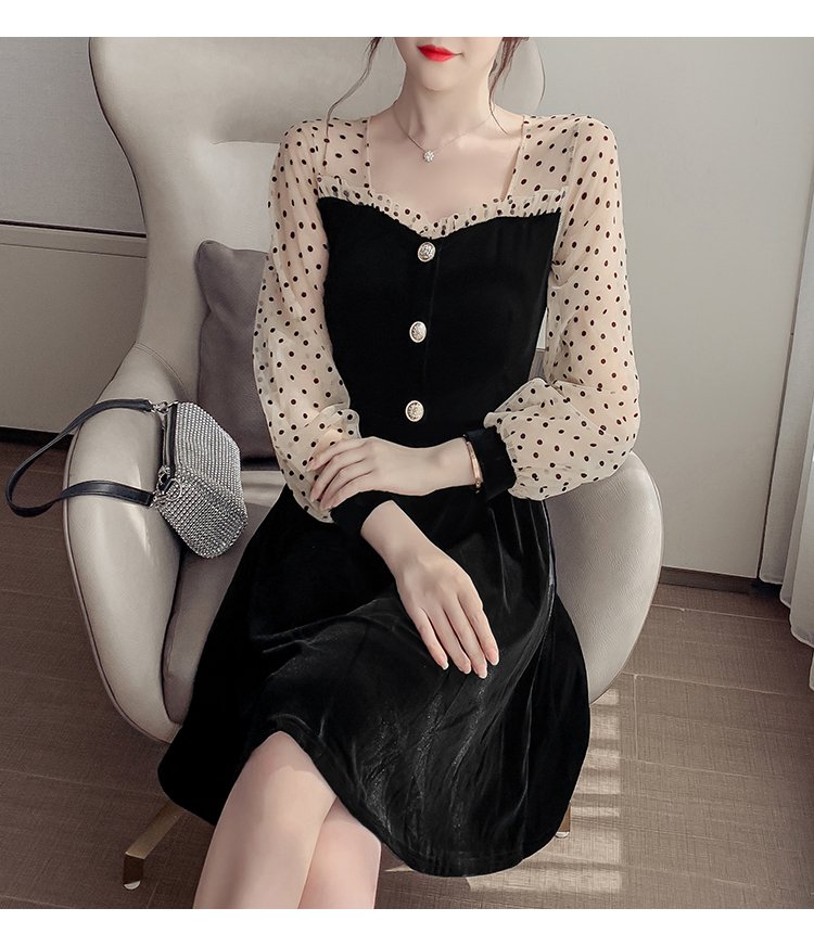 Váy nhung chấm bi tay voan