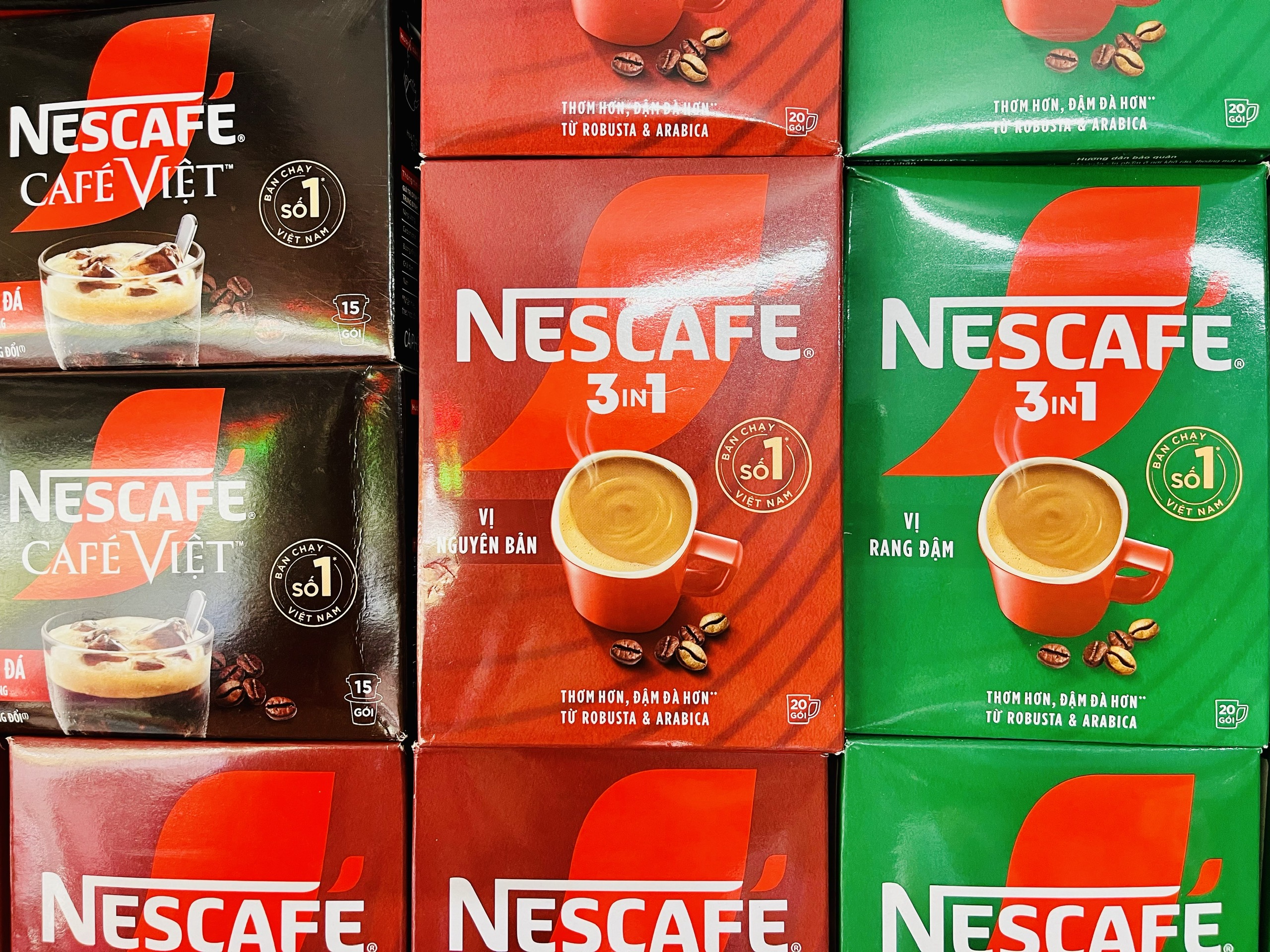 Black Coffee/Nescafe Black/Red/Blue/Yellow Milk Coffee in Box Form (10-15-18 Packs X 16-24g)