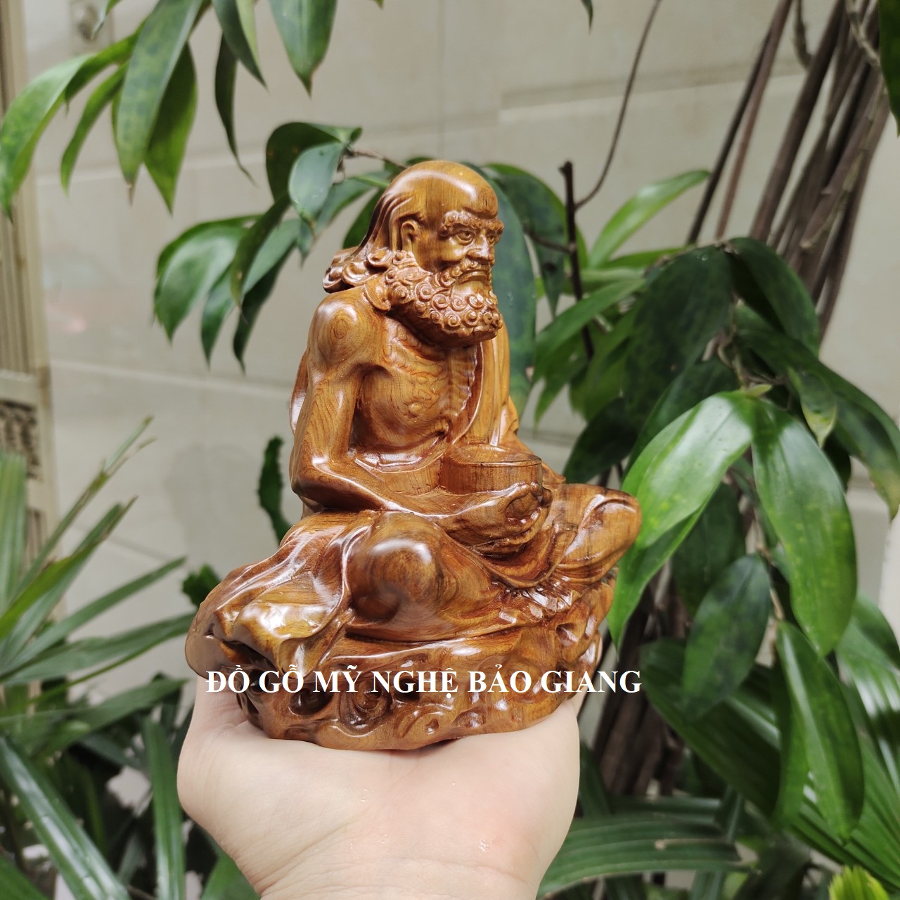 Buddha Statue of Dharma Master Made of Green Cypress Wood