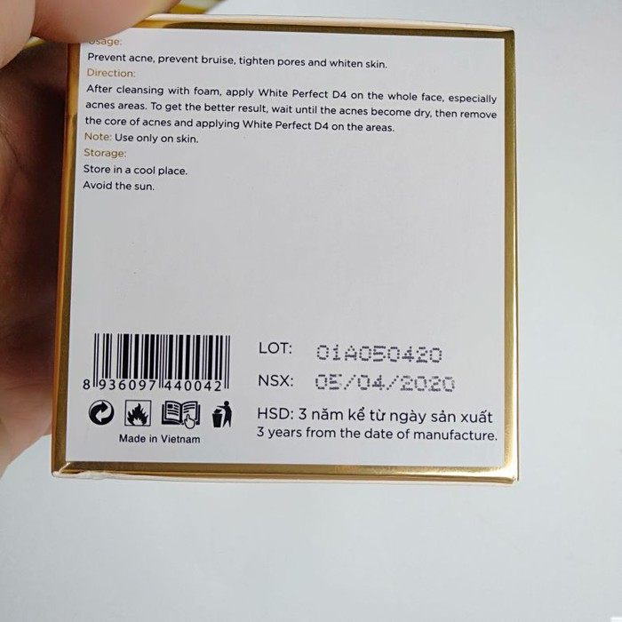 Kem Top White Perfect D4 ngăn mụn,làm mờ sẹo,thâm