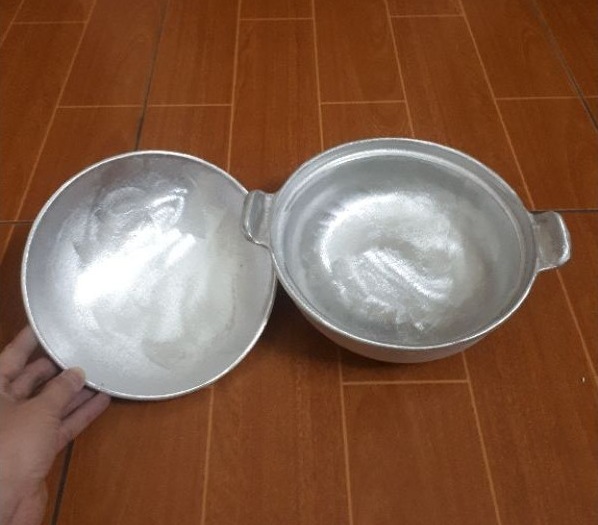 Nồi gang kho thịt cá 21cm ( số 4 )