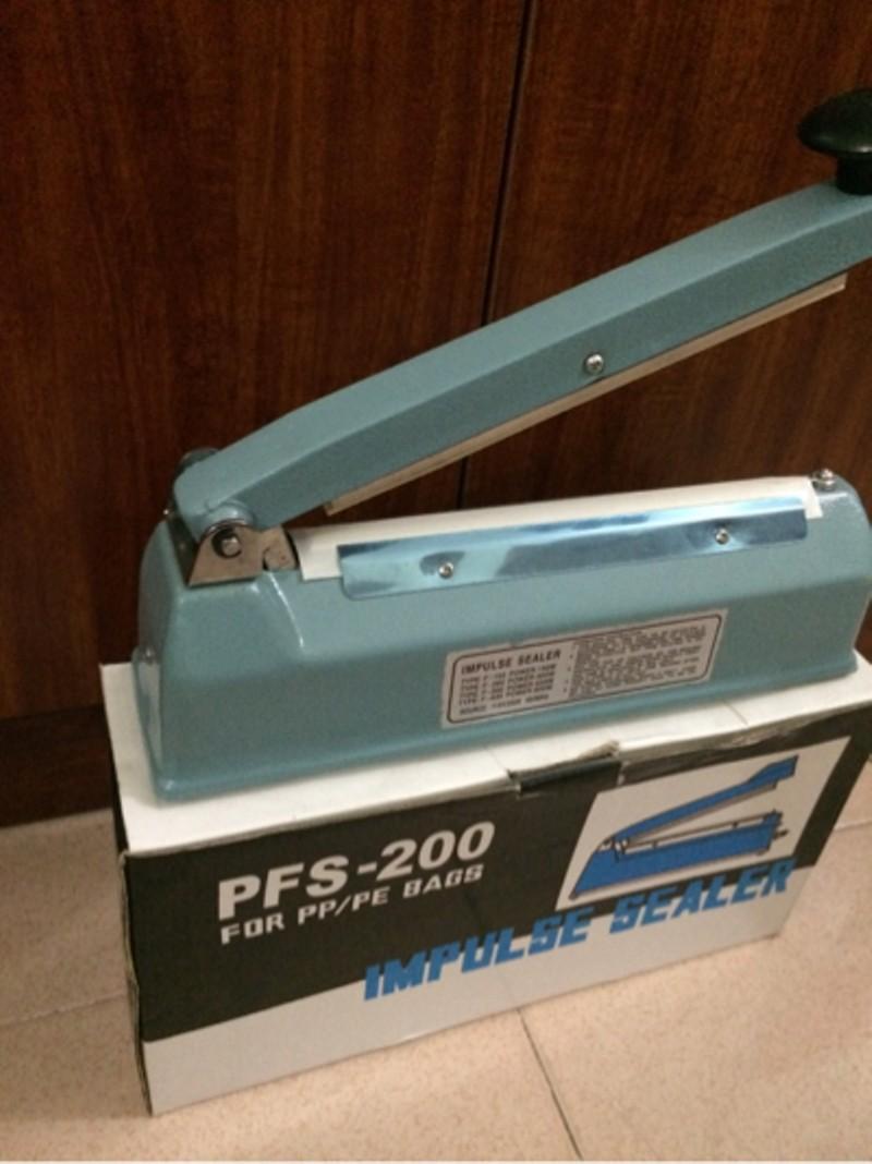 Máy hàn miệng túi PFS-200 chiều dày đường hàn 8mm