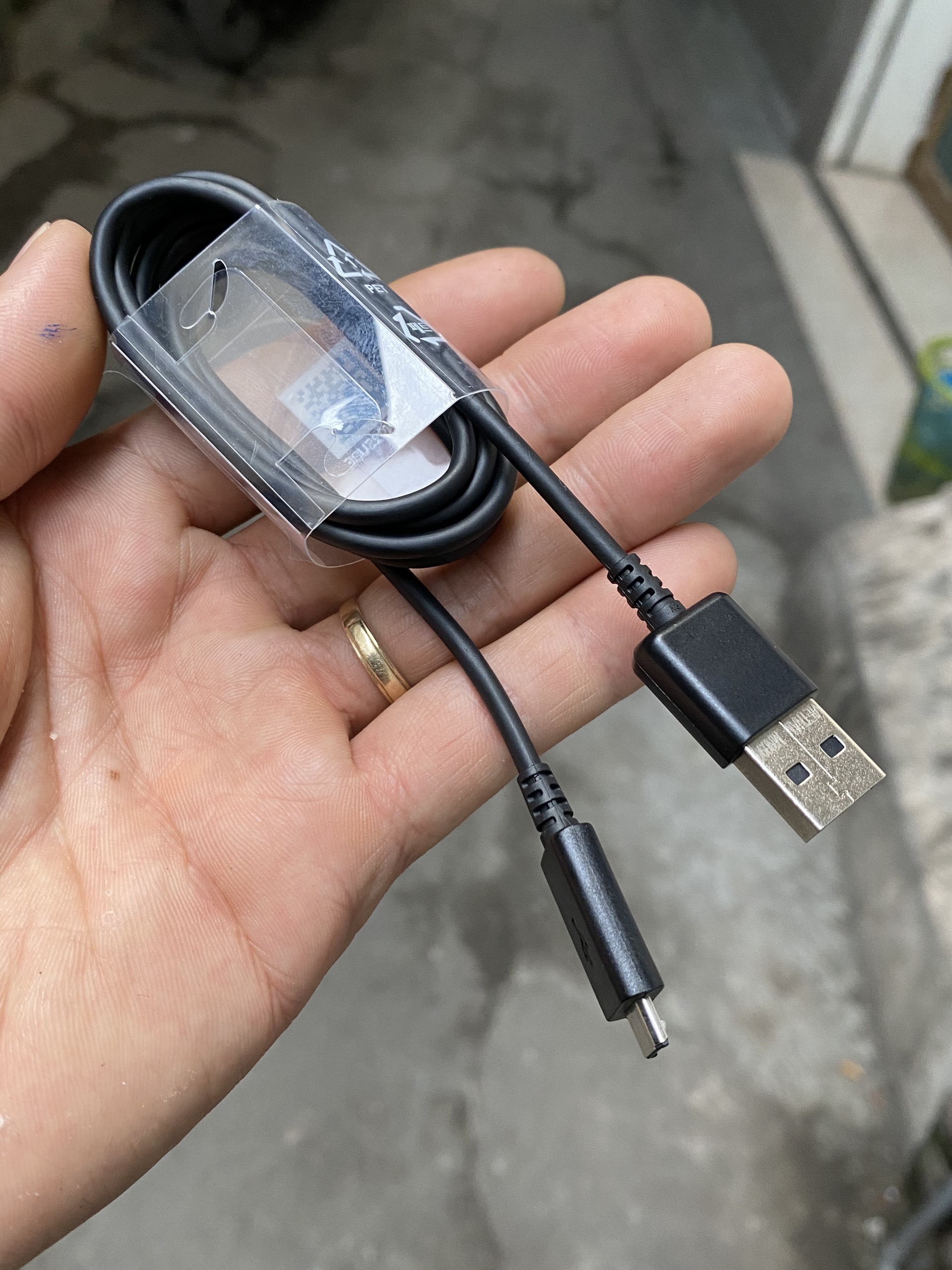 Dây sạc loa Bluetooth Sony SRS-XB22