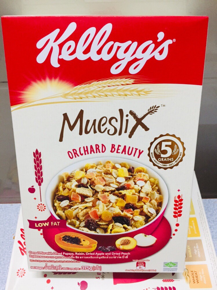 Ngũ cốc ăn sáng Mueslix Orchard Beauty 375g