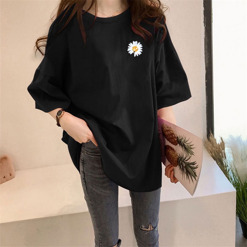 Áo thun unisex form rộng giấu quần in hoa cúc nhí