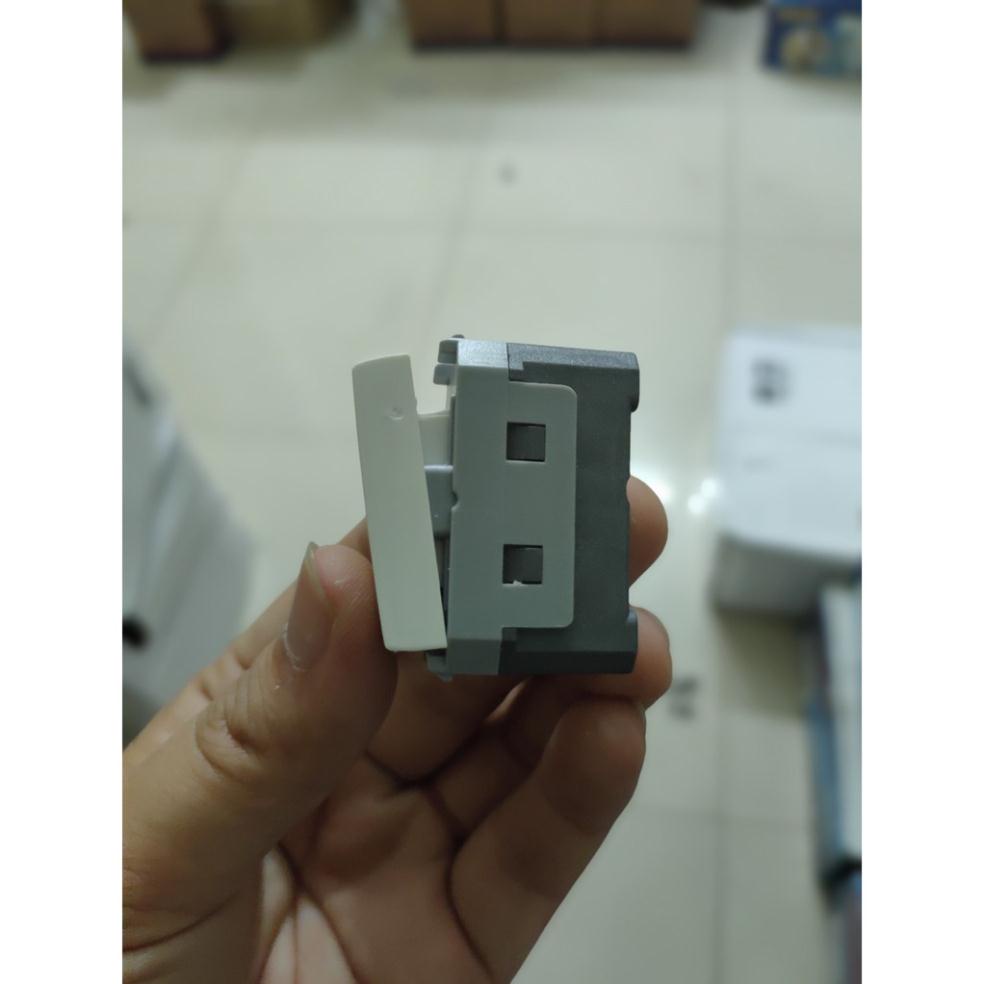 Công tắc 1 chiều 16A SINO S18CCS/S dòng S18CC
