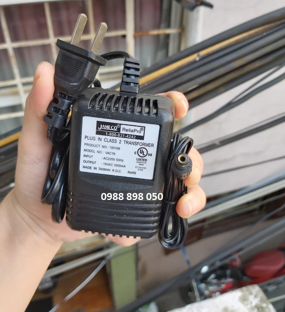 Adapter xoay chiều AC 220V Ra AC 19V 1000ma