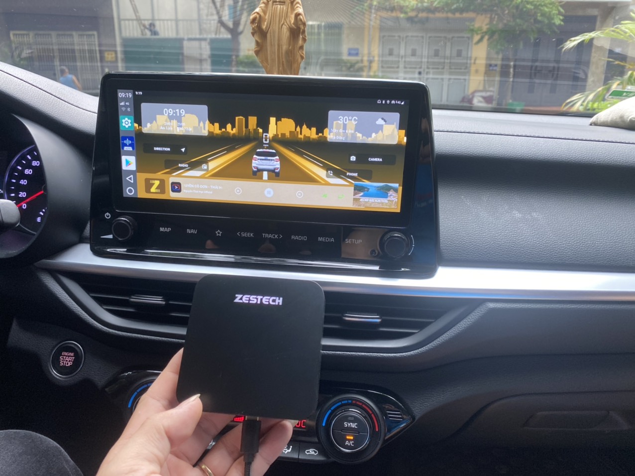 Android box Zestech DX300 [ Tặng Camera Hành Trình ] Chính Hãng Dành Cho Ô Tô