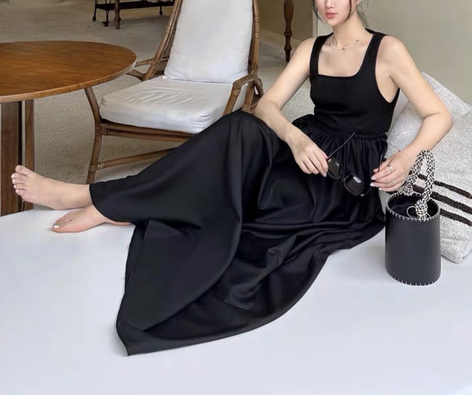Đầm Maxi hở lưng có lưng chun phía sau