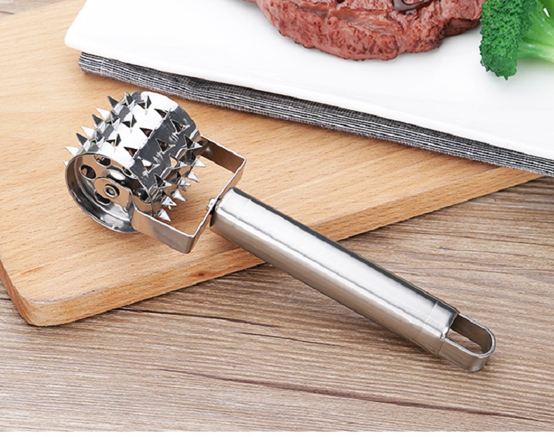 [HCM]Dụng cụ làm mềm thịt kiểu lăn bằng thép - Đồ dần thịt