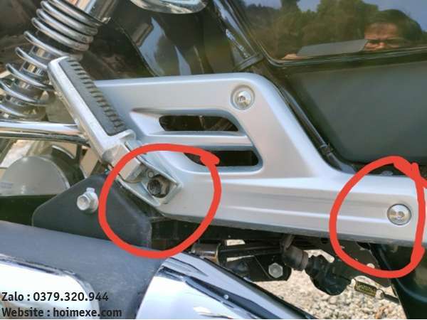Bàn để chân sau Suzuki Gz150a mẫu dài