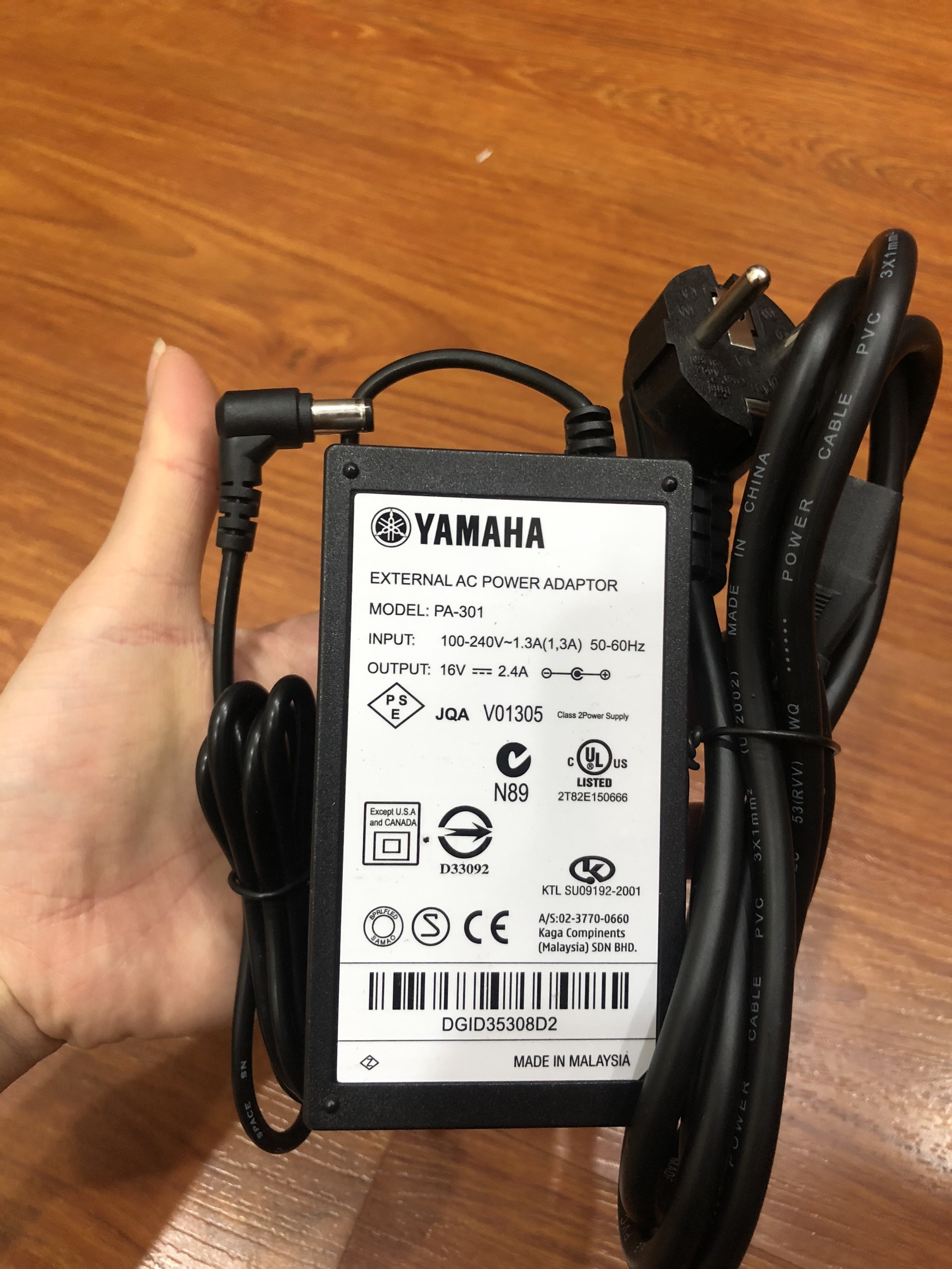 Adapter nguồn đàn yamaha s900 s910 psr-1500 / psr-2100 / psr-3000 / psr-1100 )